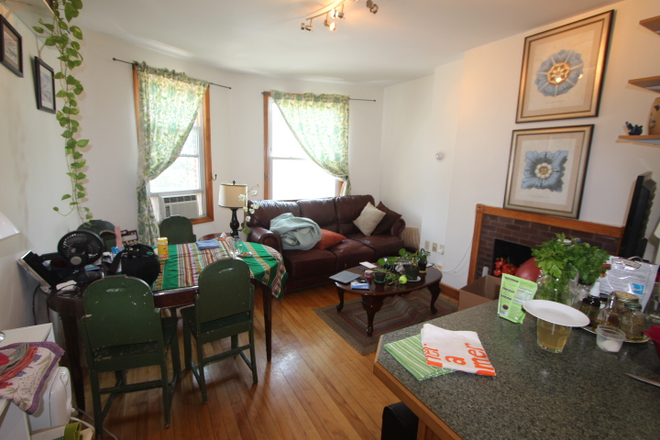 1 - Conveniently located furnished apartment across from the Porter T.