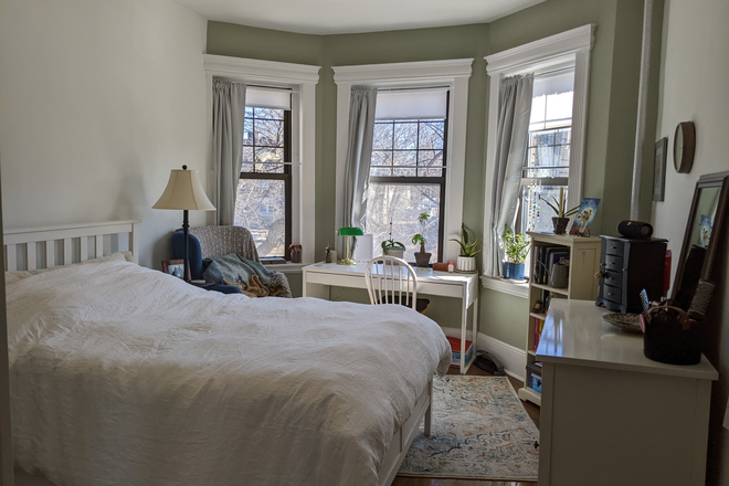 bedroom 2 - 9/1-NO rental FEE-Beautifully FULLY FURNISHED-heat+water included