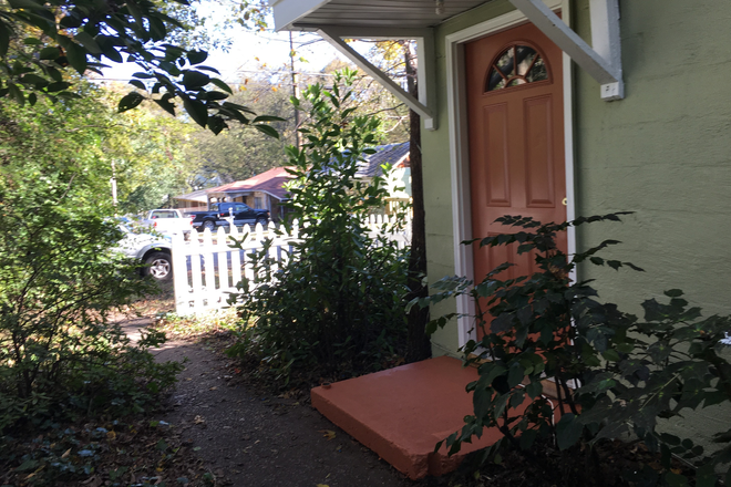 Front Entry from Street or OnSite Parking - BELTLINE at Grant Park