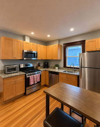 Call NOW for showings! 617-236-8600 - BERWICK RD - XL 2 FLR 4BR FOR *6/1/2027* NEAR TUFTS W/ 2 BATHS, PRCHS, YARD, LNDRY IN BLDNG, PRKNG
