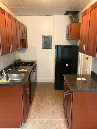 Visit hubrealtyproperties.com - Huge 1 bedroom, with spacious kitchen, on green line T