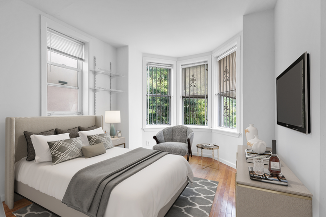 Bedroom - Temple Housing – Private Bathrooms – 5 Min Walk – Safe Area Near Police Station – From $600