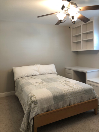 Same Bedroom - Upscale home in safe residential area