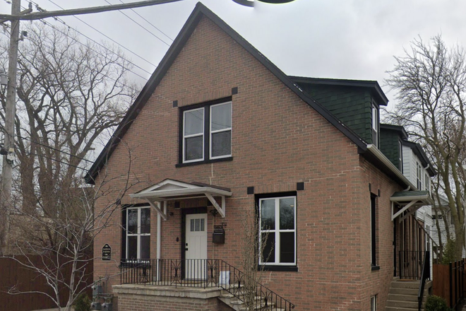 Outside Street View - Furnished Room <5 Minutes from Campus – Everything Included, Fall Sublet