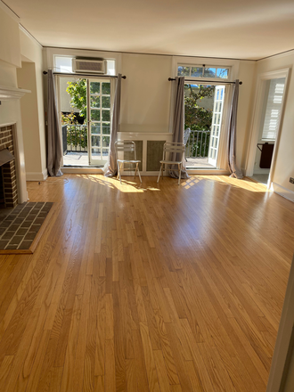 Living Room - Furnished studio apt-Palmer Sq-Princeton
