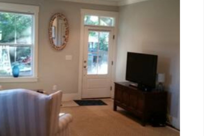 Inside - Groves gateway Apartments