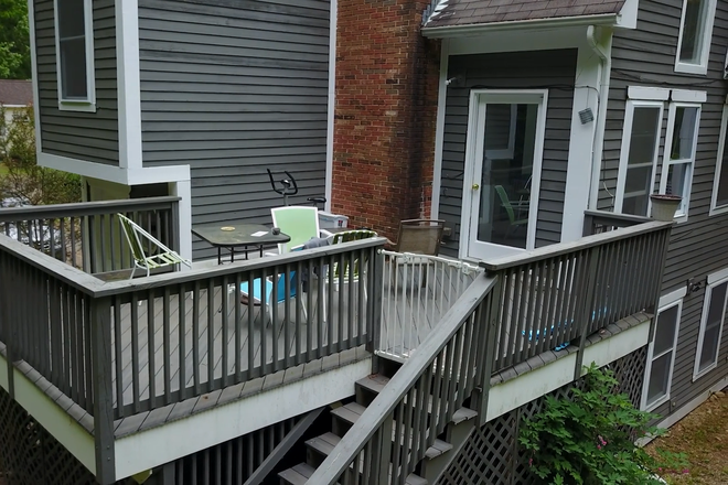 deck - Old Amherst Apartments - Amherst/Belchertown line - on bus line