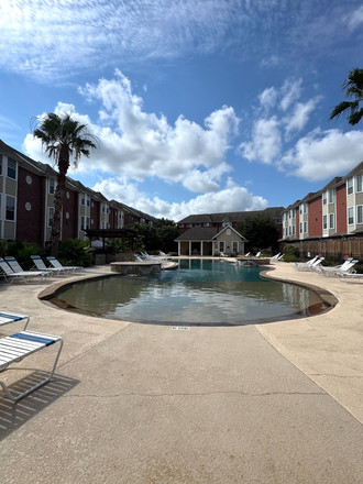 Community Pool - Lakeridge Townhome 4x4, on Bus Route