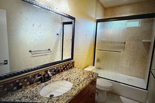 Shared Full Bath (Between North & South BDRs) - Private BDR (1 of 2 Available) & Shared Bath Inside Custom Home 2mi to CMU