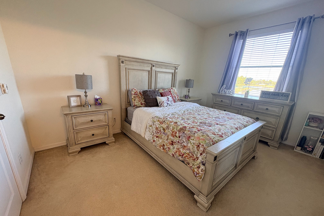 Bedroom 1 - Fully Furnished Two Bedroom Townhouse