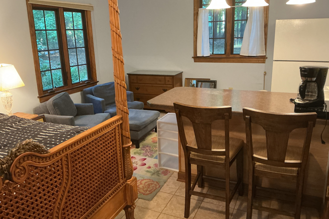 studio - Studio near law school in quiet neighborhood, ALL utilities included. Available January, 2027. House