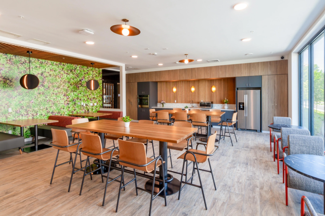 Fieldstone Artisan Common Area - Fieldstone Artisan Graduate Housing Apartments