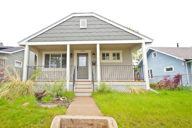 Photo - 2019 S Franklin St Apartments