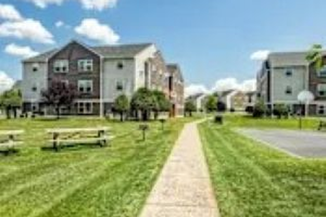 Grounds - The Mill Apartments, close to campus