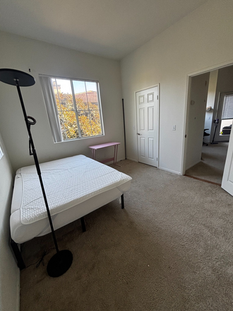 Bedroom - Legacy Apartments