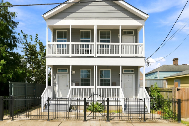 Exterior - 3 Bedroom 2 Bath with off street parking and pool