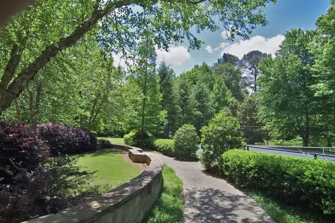 Outside - Spacious Condo in Convenient Location