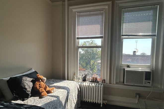 Bedroom - Chesterfield Apartments