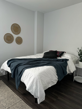Bedroom - Private Room in Co-Living Unit – 100 Wellesley St E, Toronto