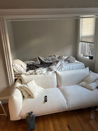 Alcove - HUGE alcove studio with Fenway at your fingertips! Apartments