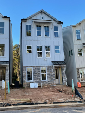 Home Front - The Magnolia House