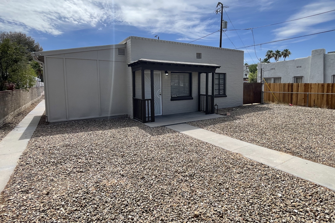 Outside Street View - Available Now – Walk to U of A. Newly renovated apartment just 2 blocks from campus