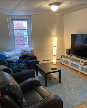 living - 37 Davis Square, Unit 2, Somerville MA 02144 Apartments