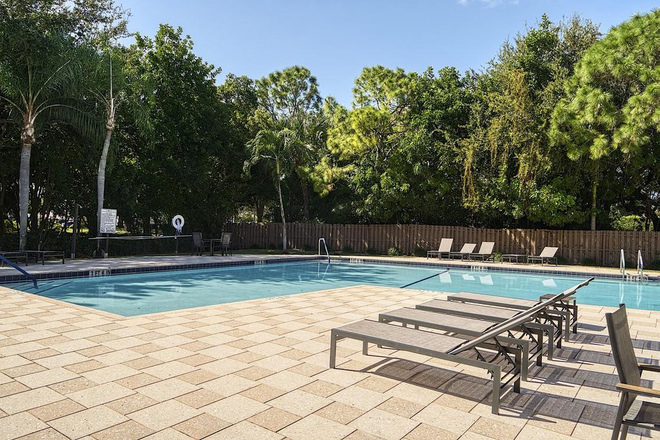 pool - 2 Bedroom 2 Bath Windwood Villa
