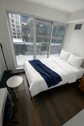 Flex II - Private Room in Co-Living Unit – 115 Blue Jays Way, Toronto