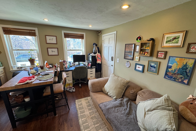 kitchen - 1 Bedroom in Porter – All Utilities Included & In-Unit Washer Dryer Apartments