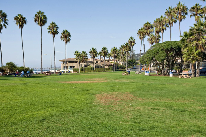 La Jolla Shores Beach & Park - La Jolla Shores Condo close to UCSD and the Beach
