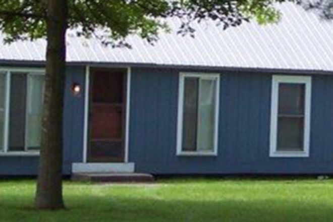 outside - Summer Sublease for a Living room in a 1 bedroom Apartment