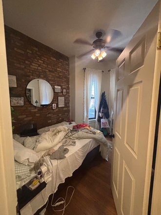 Bedroom - 3 Bedroom next to Brigham Circle Apartments
