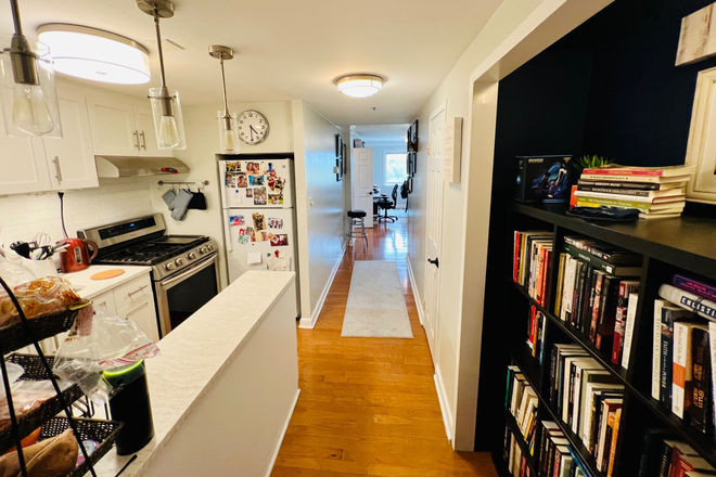 Condo entrance - Centrally Located Pet Friendly Condo, incl. Utilities, Covered Parking, Pool, Fitness Center, & More