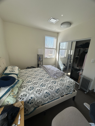 Bedroom - Sublet:Room for current degree seeking actively enrolled PU grad student only-Lakeside Rd-Princeton Apartments