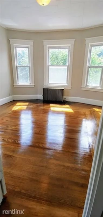 bedroom - 2nd floor large 3 bedroom apt, laundry hardwood floor nice neighborhood