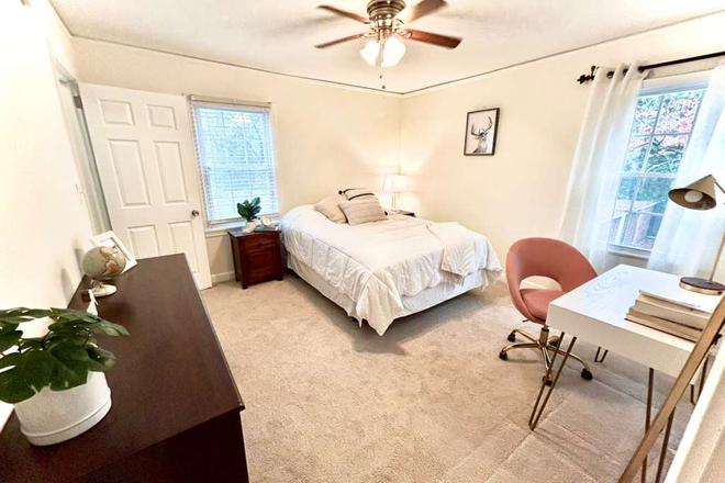 Bedroom - Private Room - Near Emory - Summer Leasing Available