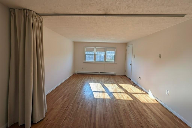 Living Room - Presidential Apartments