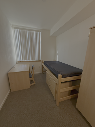 Bedroom - $1250/month (normally $1650) The Metropolitan (Fall sublet) private bedroom in 4B1B apartment, clos