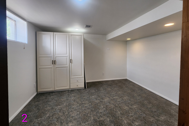 Bedroom 2 - Two Rooms Available in House Close to Campus