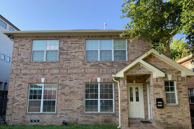 front - 1809-1811 West Main, 77098