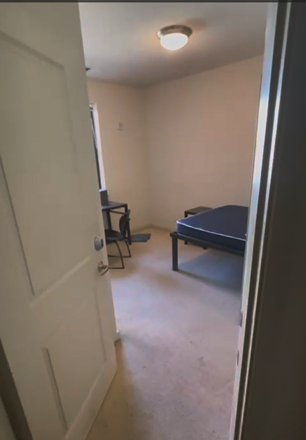 Bedroom - The Varsity