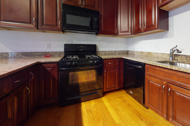 Call NOW for showings! 617-236-8600 - CHEROKEE ST - RENOVATED FLR THRU 1ST LEVEL 3BR AVAIL *9/1/2026* W/ IN UNIT LNDRY, 1.5 BATH, EIK, DW Apartments