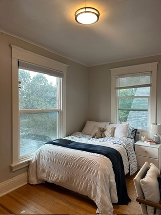 Bedroom - Spring/Summer Sublet On The Hill