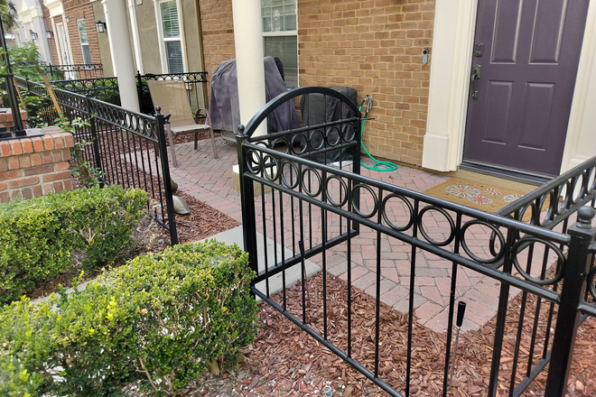 Front Porch - Camden Place Condo Room Rental