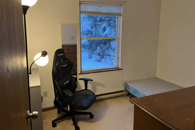 Bedroom 3 - Close to Walmart and Trader Joes, with parking, price is affordable