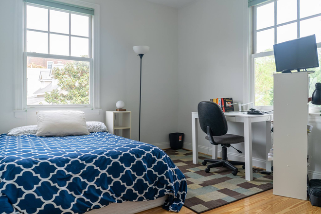 Bedroom 1 - 4 bedroom, 2.5 bath house for rent