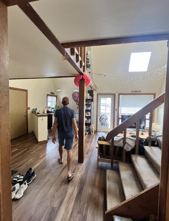 living room - Sublet (girls only)