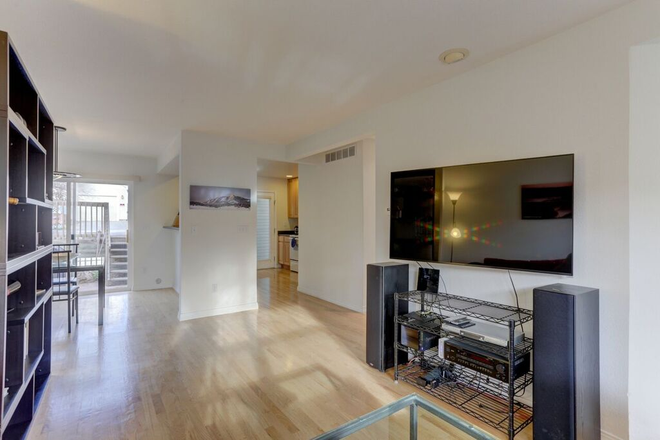 2 - AVAILABLE 8/5: 4935 10th St House
