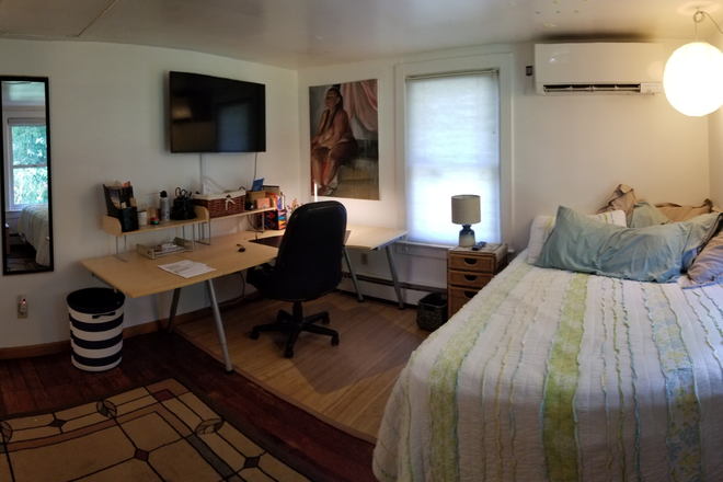 Bedroom - Furnished room-27 Scott Ave-Princeton Junction House